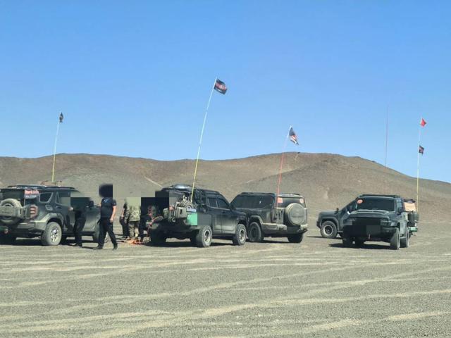 开云体育下载-18辆越野车擅闯罗布泊无人区 民警戈壁滩搜索4小时成功拦截